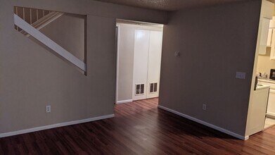7373 W Florida Ave in Lakewood, CO - Building Photo - Building Photo