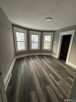 500 Carroll Ave in Bridgeport, CT - Building Photo