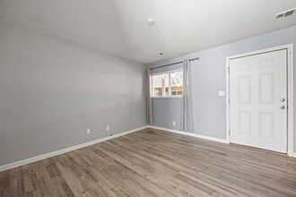 1615 Cottonwood Dr, Unit 9 in Louisville, CO - Building Photo - Building Photo