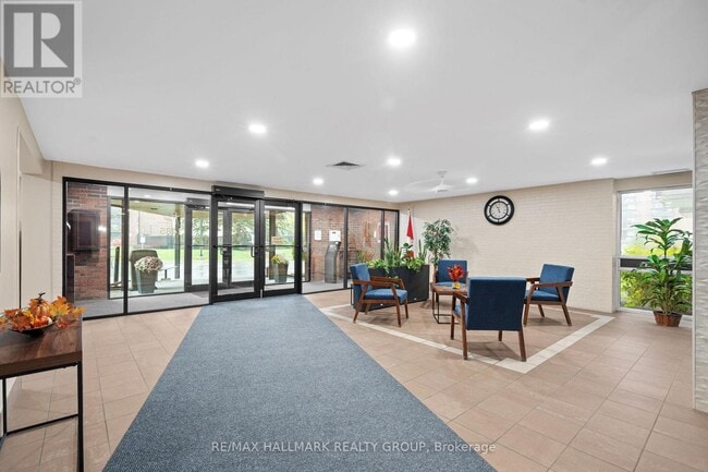 1485 Baseline Rd in Ottawa, ON - Building Photo - Building Photo