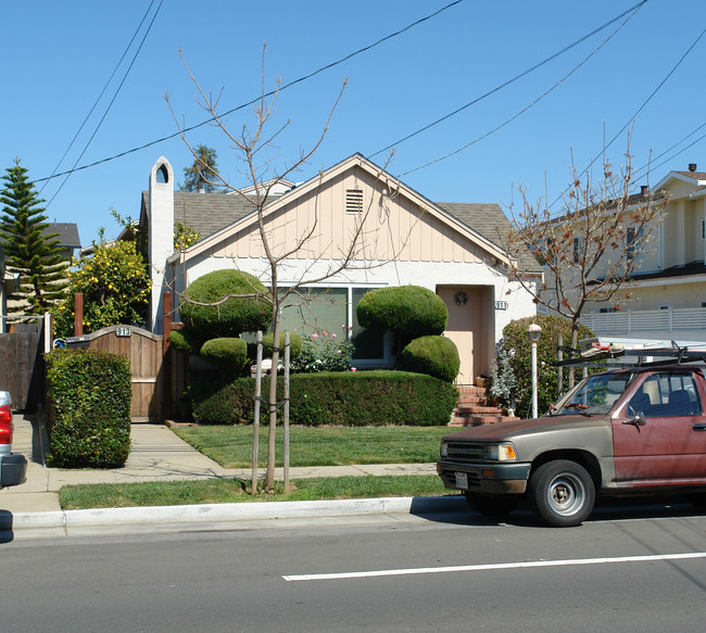 911-913 9th Ave in San Mateo, CA - Building Photo - Building Photo