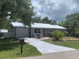 17497 Clover Ave in Port Charlotte, FL - Building Photo