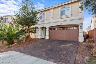 5783 Rolling Dale Ave in Las Vegas, NV - Building Photo - Building Photo