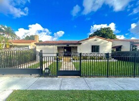 3069 SW 21st St in Miami, FL - Building Photo