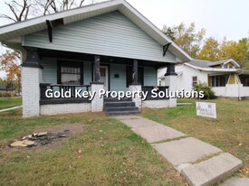 1715 Arrow Ave in Anderson, IN - Building Photo