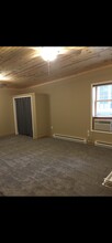 324 Jay St, Unit 328 in La crosse, WI - Building Photo - Building Photo