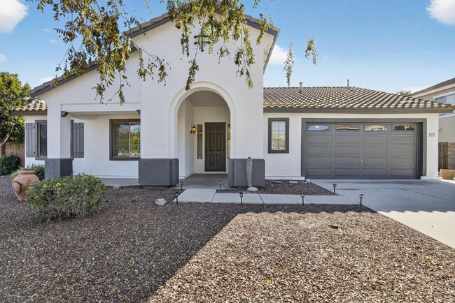 property at 18711 E Raven Dr