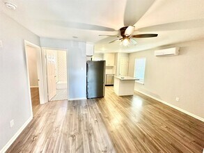 724 Avenue K in Galveston, TX - Building Photo - Building Photo