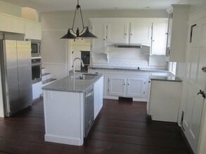 4 Limerock Rd in Smithfield, RI - Building Photo - Building Photo