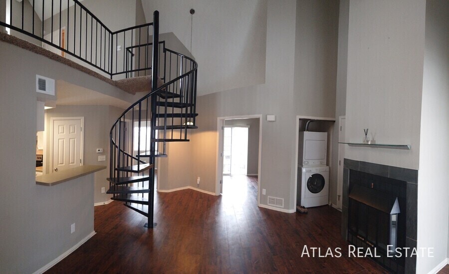 13823 E Lehigh Ave in Aurora, CO - Building Photo