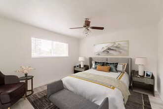 Edgemont Apartments in Portland, OR - Foto de edificio - Building Photo