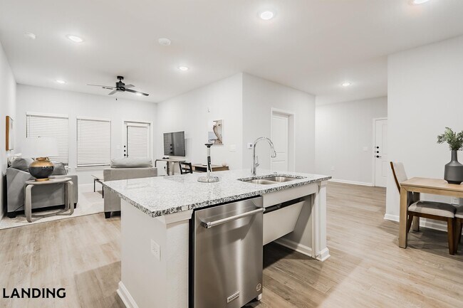 1650 Harris Hill Rd, Unit 07-7102 in San Marcos, TX - Building Photo - Building Photo