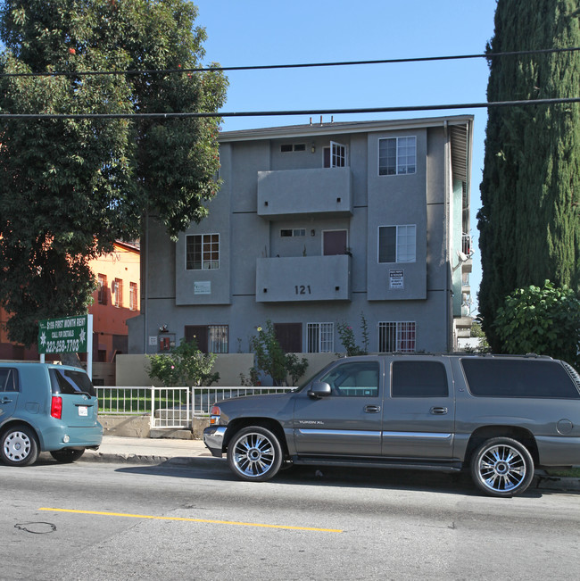 121 N Avenue 52 in Los Angeles, CA - Building Photo - Building Photo