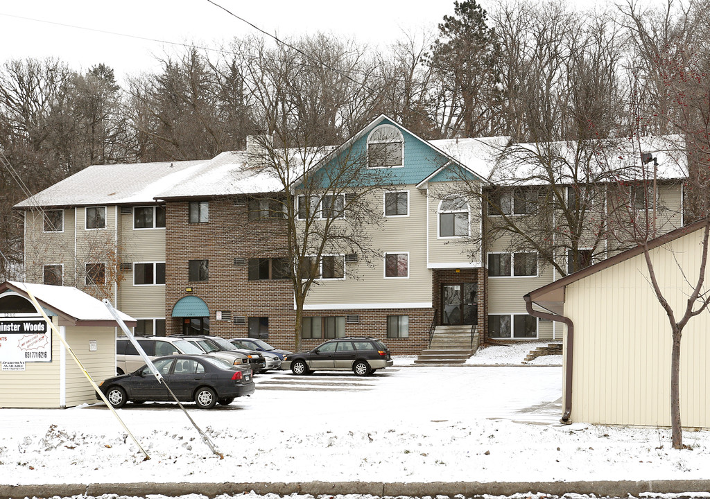 Westminster Woods in St. Paul, MN - Foto de edificio