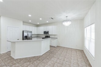 8190 Silver Birch Way in Lehigh Acres, FL - Building Photo - Building Photo