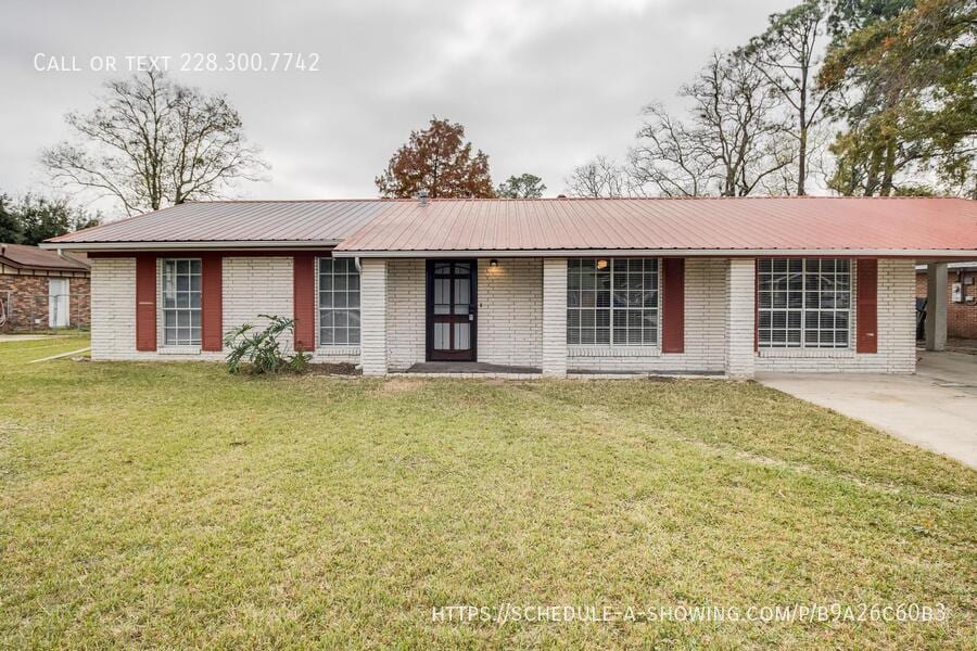 4802 Bel Meade Cir in Pascagoula, MS - Building Photo
