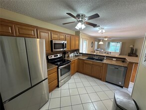 1688 Garcia Ct in the Villages, FL - Foto de edificio - Building Photo