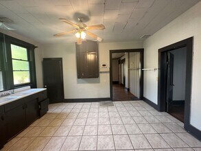 518 Bryan Ave in Danville, IL - Building Photo - Building Photo