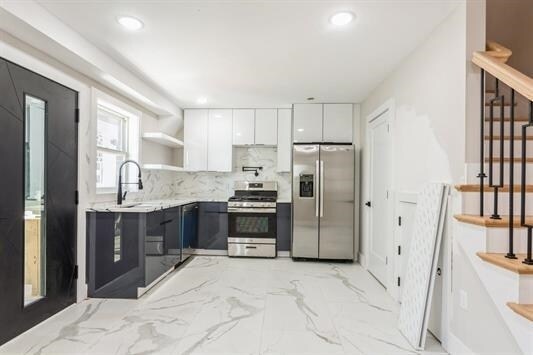 97 Irving St in Jersey City, NJ - Building Photo - Building Photo