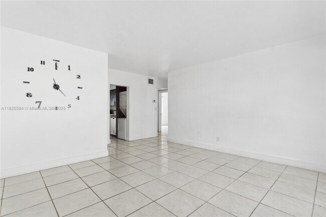 732 82nd St in Miami Beach, FL - Building Photo - Building Photo