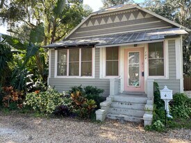 164 Gault St in St. Augustine, FL - Building Photo