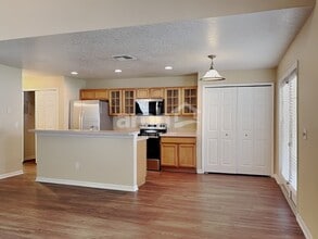 15319 Torpoint Rd in Winter Garden, FL - Foto de edificio - Building Photo