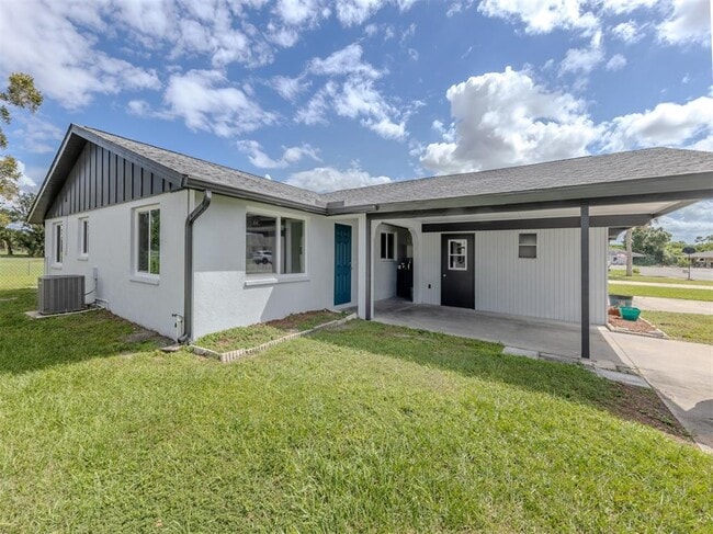 193 Golf Club Ln