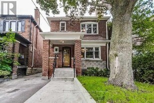 267 Westmount Ave in Toronto, ON - Building Photo