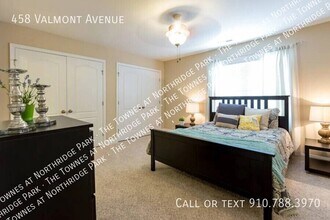 458 Valmont Ave in Fayetteville, NC - Foto de edificio - Building Photo