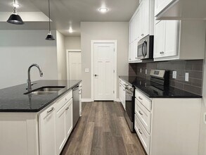6621 Bent Wood Villas Dr in Oklahoma City, OK - Building Photo - Building Photo