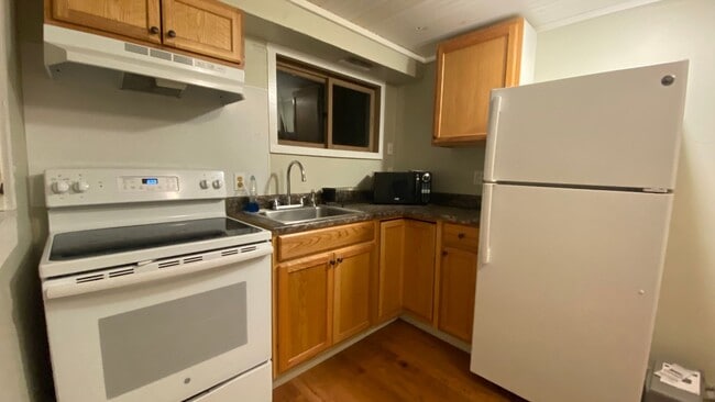 139 Broadway in Saranac Lake, NY - Building Photo - Building Photo