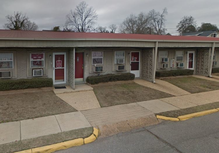 Stadium View Apartments in Tuscaloosa, AL - Building Photo