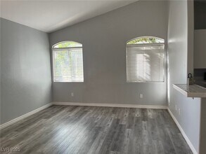 1300 S Arlington St in Las Vegas, NV - Building Photo - Building Photo