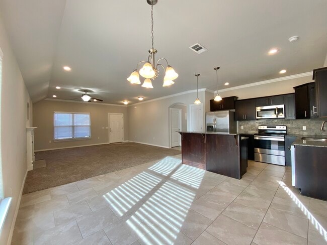 4526 W Croft Dr in Fayetteville, AR - Building Photo - Building Photo