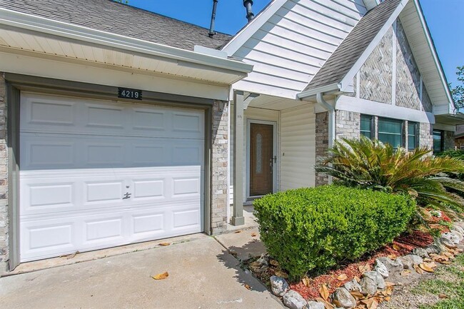 4219 Tuscarora St in Pasadena, TX - Building Photo - Building Photo