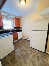 1711 W Estes Ave in Chicago, IL - Building Photo - Building Photo