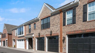 441 Roebling Ct in Cranberry Township, PA - Building Photo - Building Photo