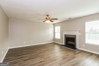 147 Hidden Lake Cir in Canton, GA - Building Photo - Building Photo