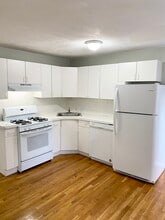 75 7th St, Unit 2 in Cambridge, MA - Building Photo - Building Photo