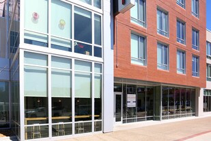 Everly on The Loop in St. Louis, MO - Building Photo