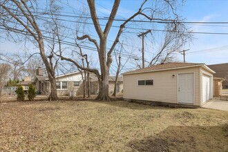 4538 Dempster St in Skokie, IL - Building Photo - Building Photo
