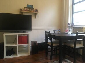 104 MacDougal St-Unit -10 in New York, NY - Building Photo - Building Photo