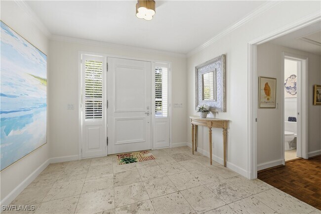 2700 Lantern Ln in Naples, FL - Building Photo - Building Photo