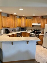 310 Jennifer Ln in Brookfield, WI - Building Photo - Building Photo