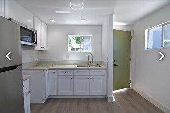 2712 Westwood Blvd in Los Angeles, CA - Building Photo - Building Photo