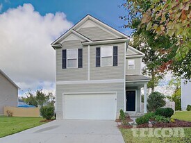 225 Eagle Pointe Dr, Unit 65-514 in Chapin, SC - Building Photo