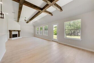 5317 Bellis Dr in Fort Worth, TX - Building Photo - Building Photo