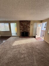 4071-4075-4075 SE Holgate Blvd in Portland, OR - Building Photo - Building Photo