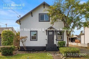 1115 Avenue G in Seaside, OR - Building Photo