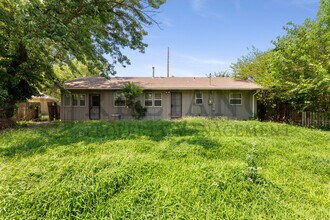 2131 W 25th St N in Wichita, KS - Building Photo - Building Photo